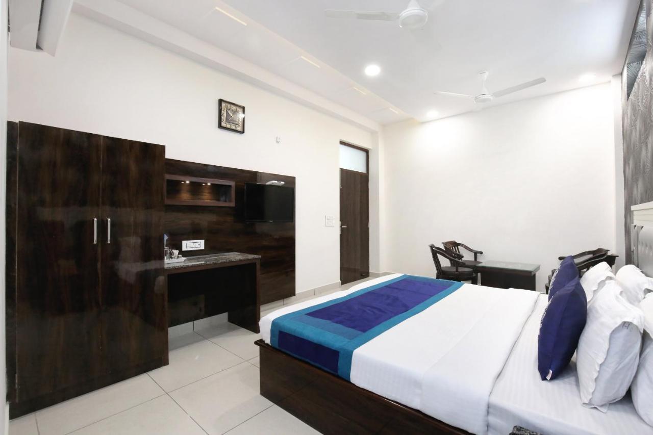 Oyo Hotel Obr Inn Ludhiana Dış mekan fotoğraf